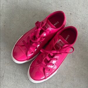 Converse Kids Sneakers in Shiny Pink